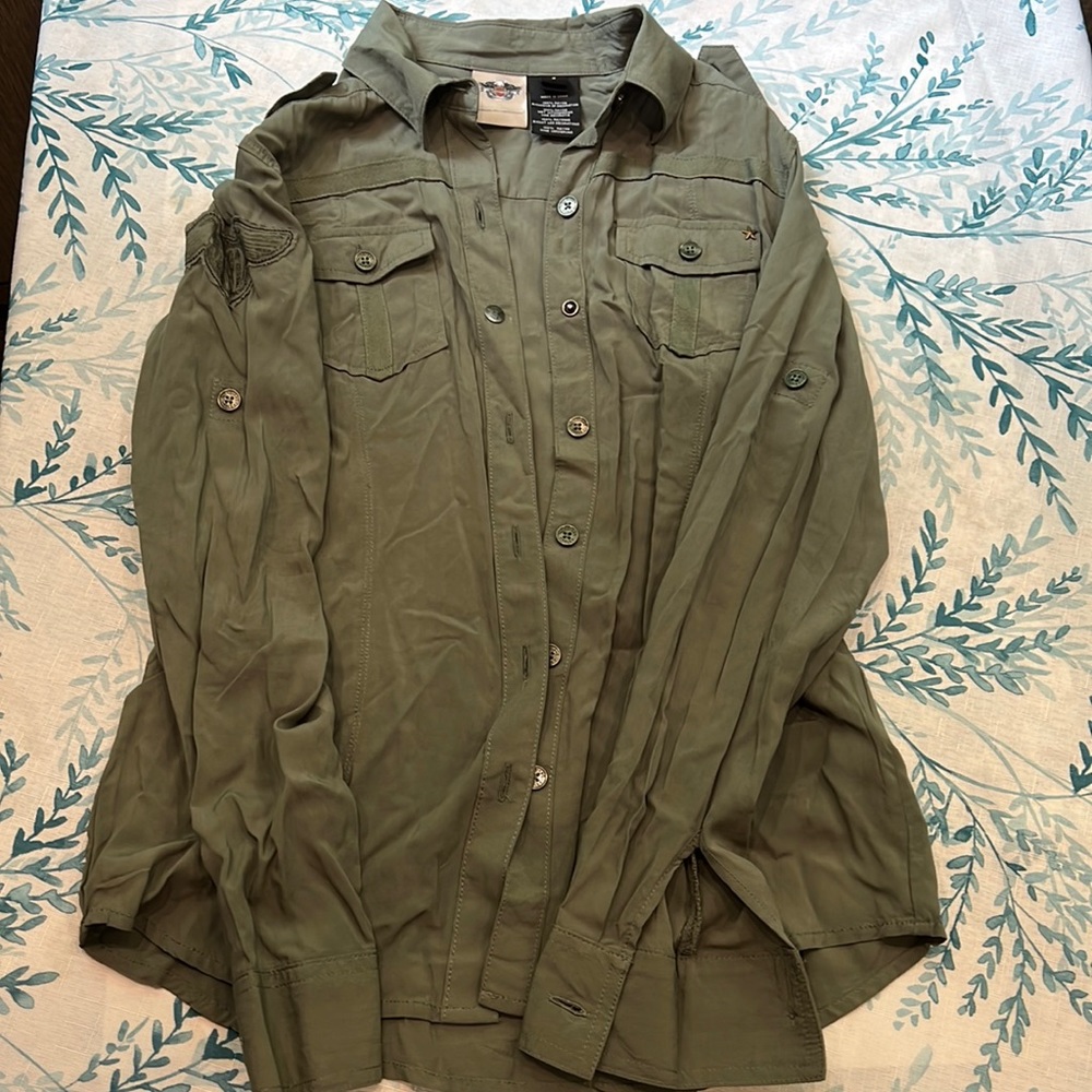 Harley Davidson shirt. Size small